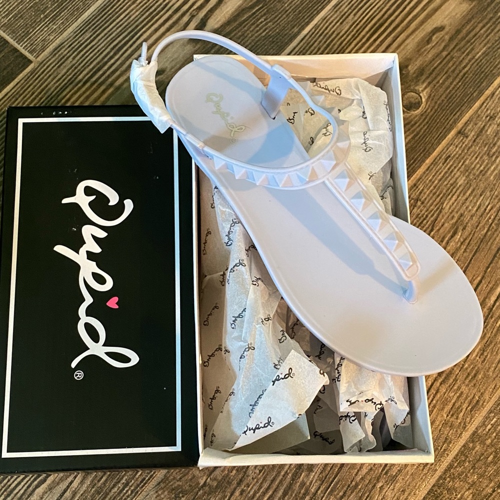 Matte studded sandals (Ash blue)